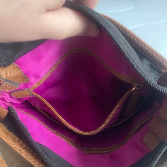 Black Michael Kors Cross-body Bag with Camel Trim - Picture 9 of 10